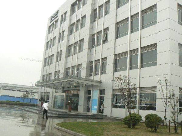 外墻涂料翻新 外墻翻新施工方案,及報(bào)價(jià)表