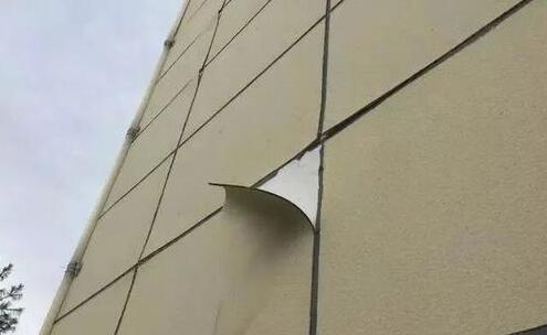 外墻真石漆為什么會脫落？（大量掉皮）